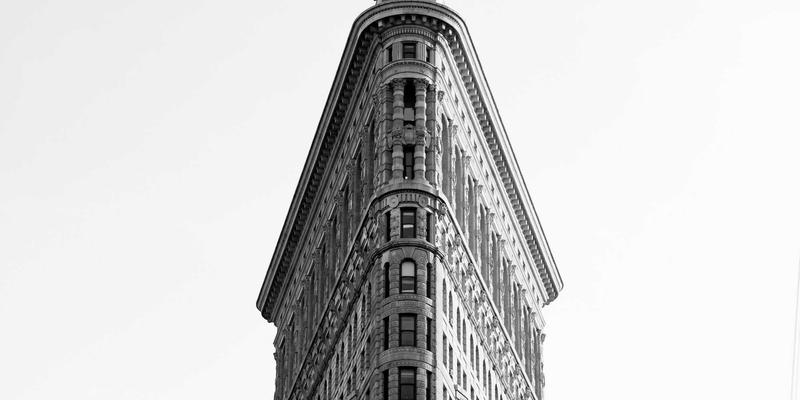 从传统祭祖到现代消费：韩国秋夕的演变及其对韩国文化与语言学习者的启示