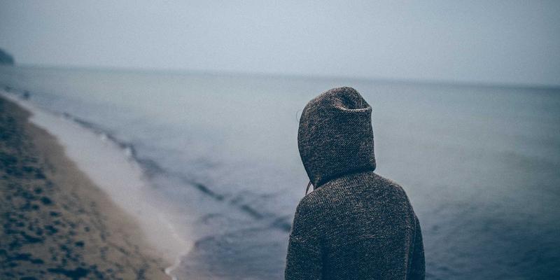 从泡菜坛到全球餐桌：韩国传统饮食“김치”的全球化与科技创新