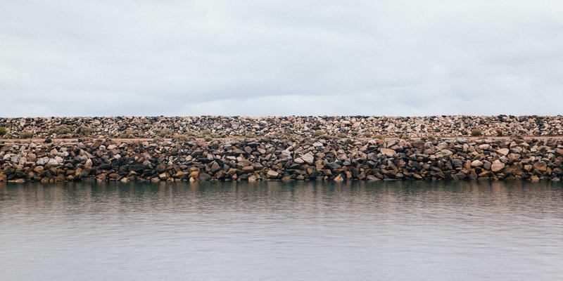 韩国男性服兵役制度如何影响国际学生的求学选择与文化身份认同